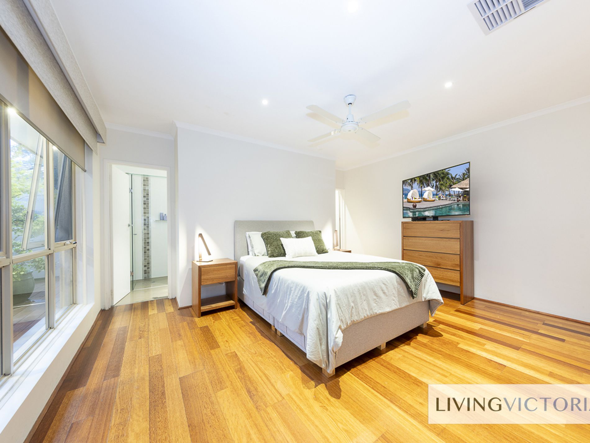 9 Terang Avenue, Burwood East