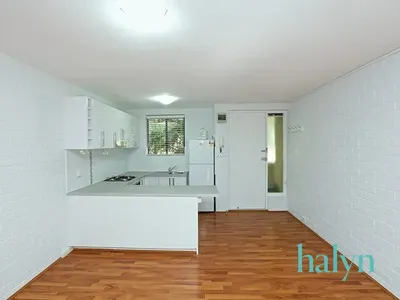 15W / 24 Pearson Street, Churchlands