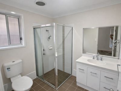 16 Auburn Street, Gillieston Heights