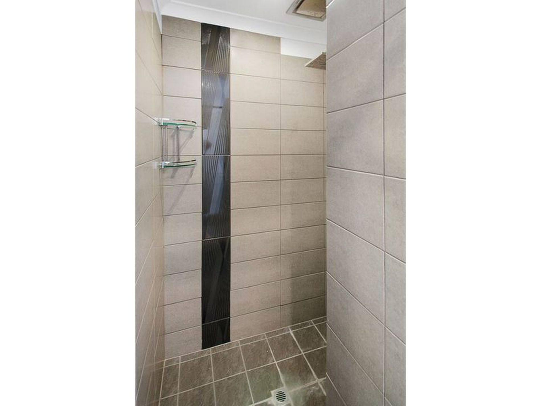 7 Persian Street, Eglinton