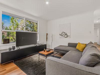 16 Gloria Street, South Golden Beach