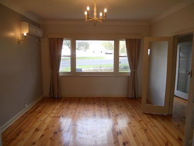 93 Lake Terrace East, Mount Gambier