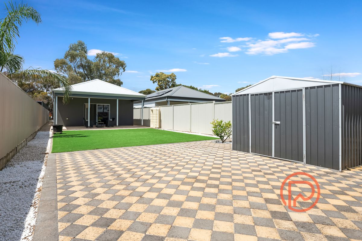 23A Rowe Avenue, Northfield