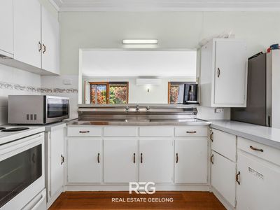 58 Summit Avenue, Belmont