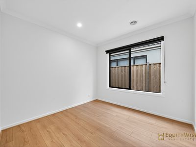 42 Social Street, Tarneit