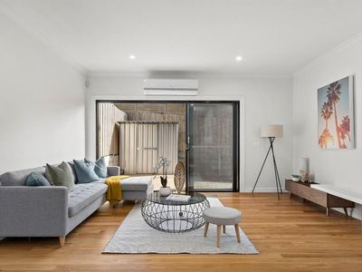 276A WAVERLEY ROAD, Mount Waverley