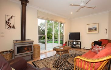 576 Salisbury Road, Beaconsfield Upper