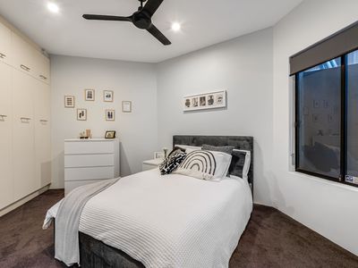 44 Cobbler Drive, Greenwith