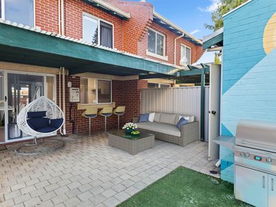 12B Little Russell Street, North Perth