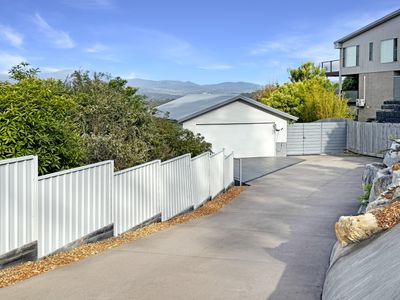 10 Warn Close, Merimbula