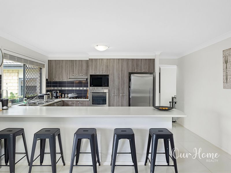 Real Estate Agent Springfield Lakes Our Home Realty