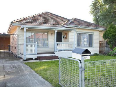 67 Station Road, Deer Park