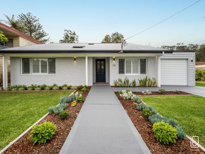 28 Nicholson Crescent, Toukley