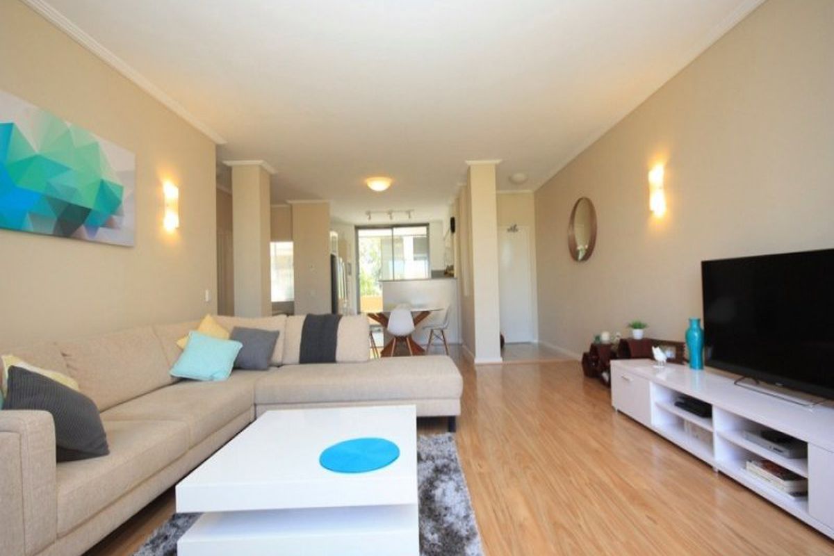 4 The Piazza, Wentworth Point