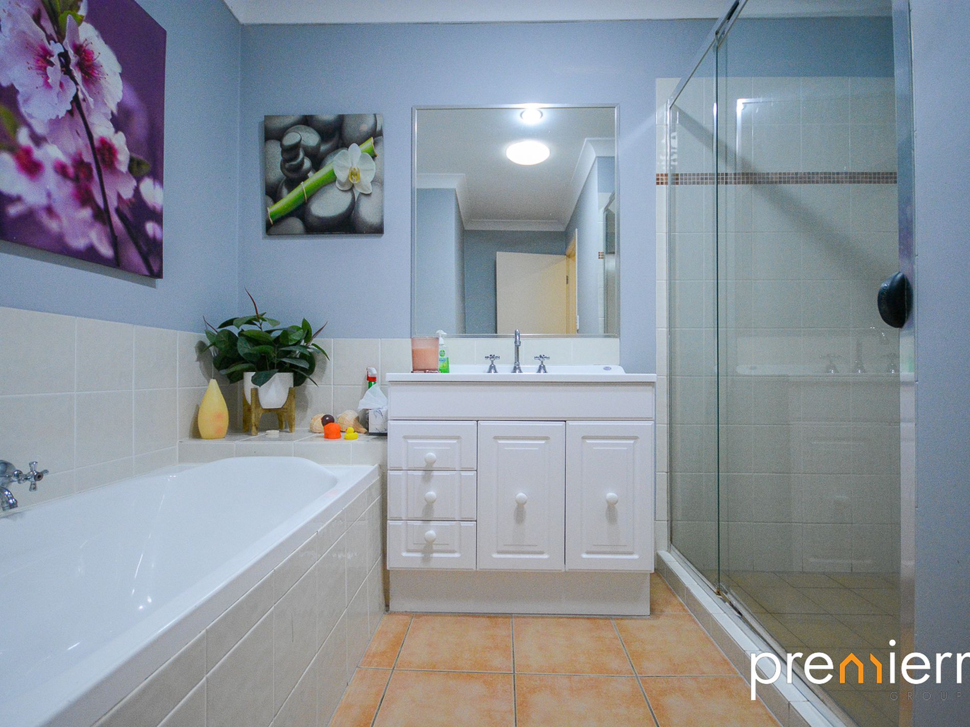 2 / 18 Devalera Street, Collingwood Park