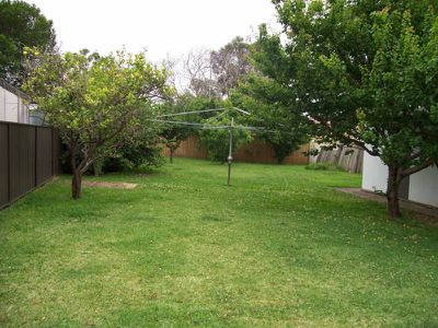 11 Devonshire Crescent, Oak Flats