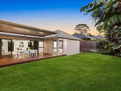 15 Hawksbury Crescent, Wakerley