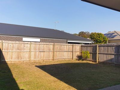 2 / 16 Derwent Street, Burpengary