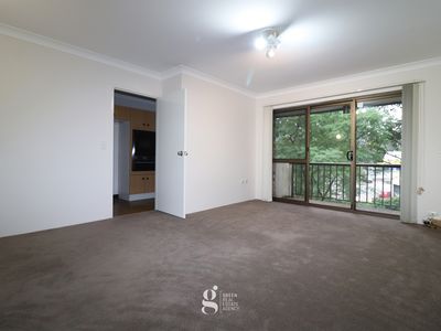 9 / 27 Doomben Avenue, Eastwood