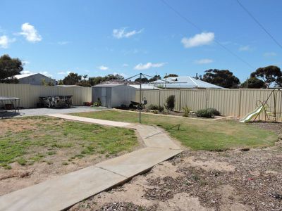 4 MARSH STREET, Brookton