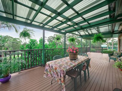 20 Toby Place, Razorback