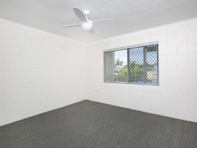 1 / 2 Pettigrew Street, Mooloolaba
