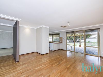 1 Gedling Close, Parkwood