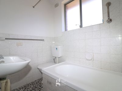 5 / 16 Mons Avenue, West Ryde