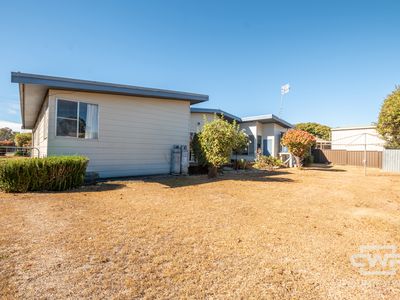 40 Abercrombie Street, Guyra