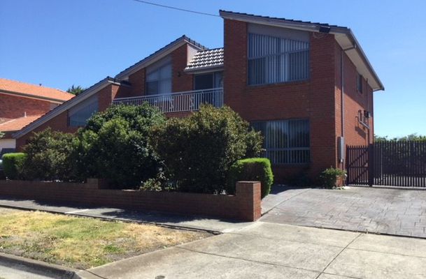 47 Arncliffe Boulevard, Greenvale