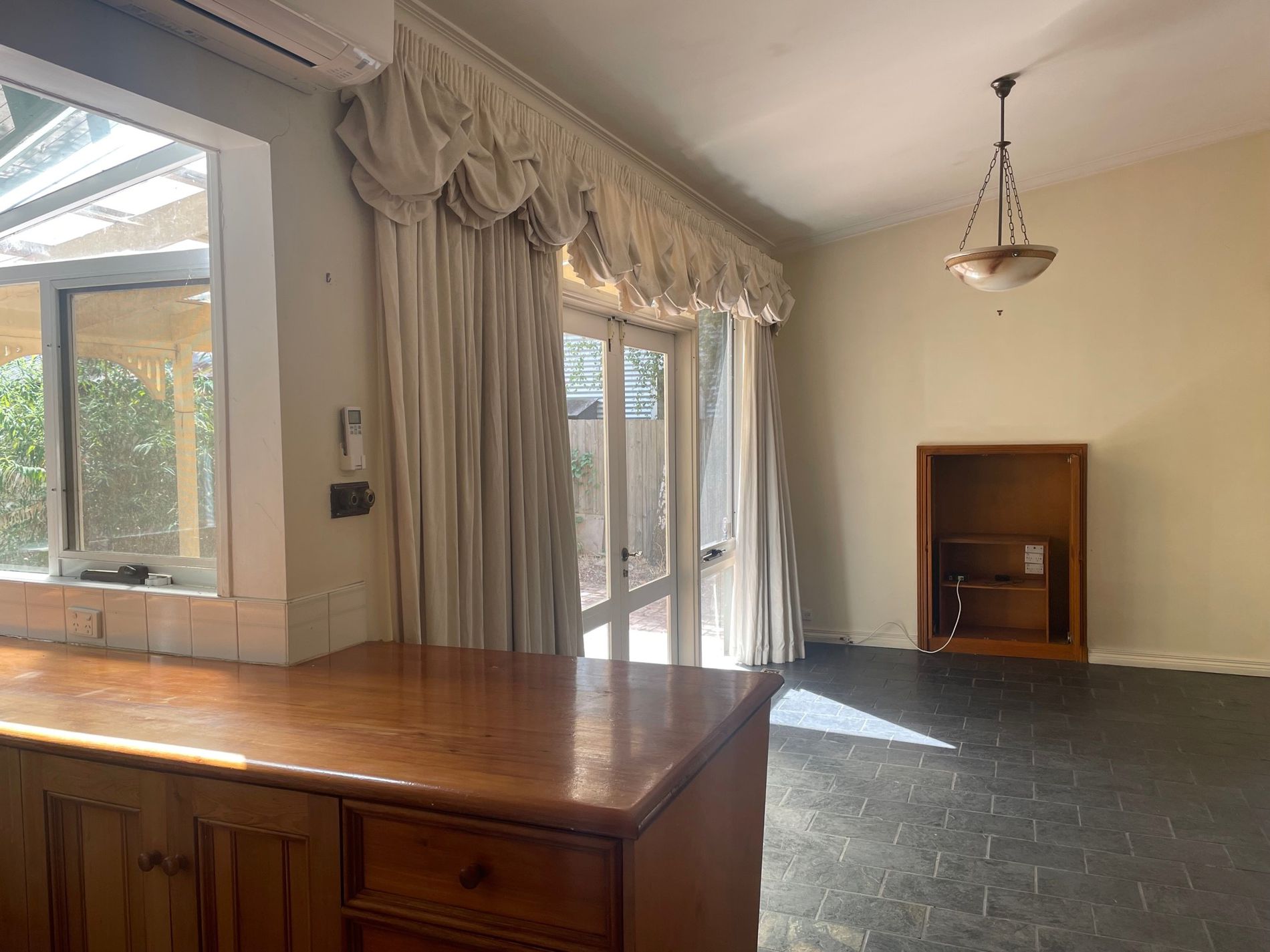 14 Beena Avenue, Carnegie