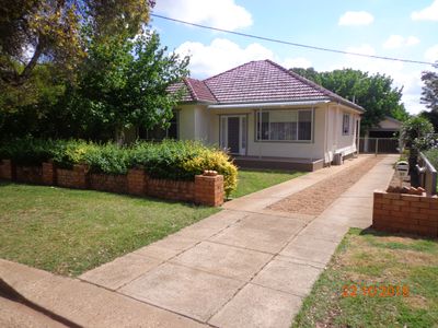 37 Crown Street, Dubbo