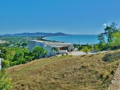1 Seaview Court, Castle Hill