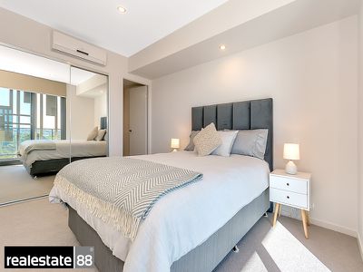 126 / 172 Railway Parade, West Leederville