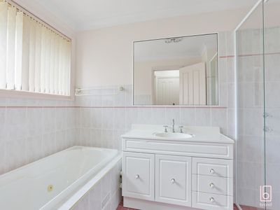 1 / 44 Pinehurst Way, Blue Haven