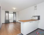 7 / 76 King George Street, Victoria Park