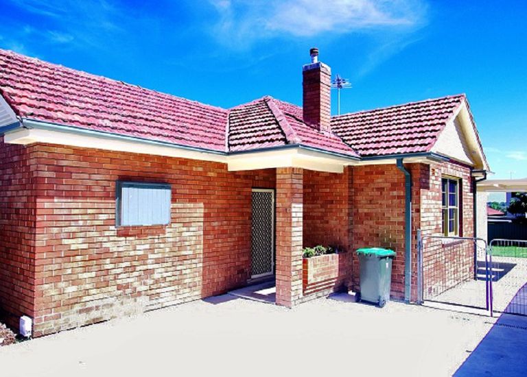 35 Vicliffe Avenue, Campsie