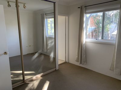2 / 30 Campbell Street, Wollongong
