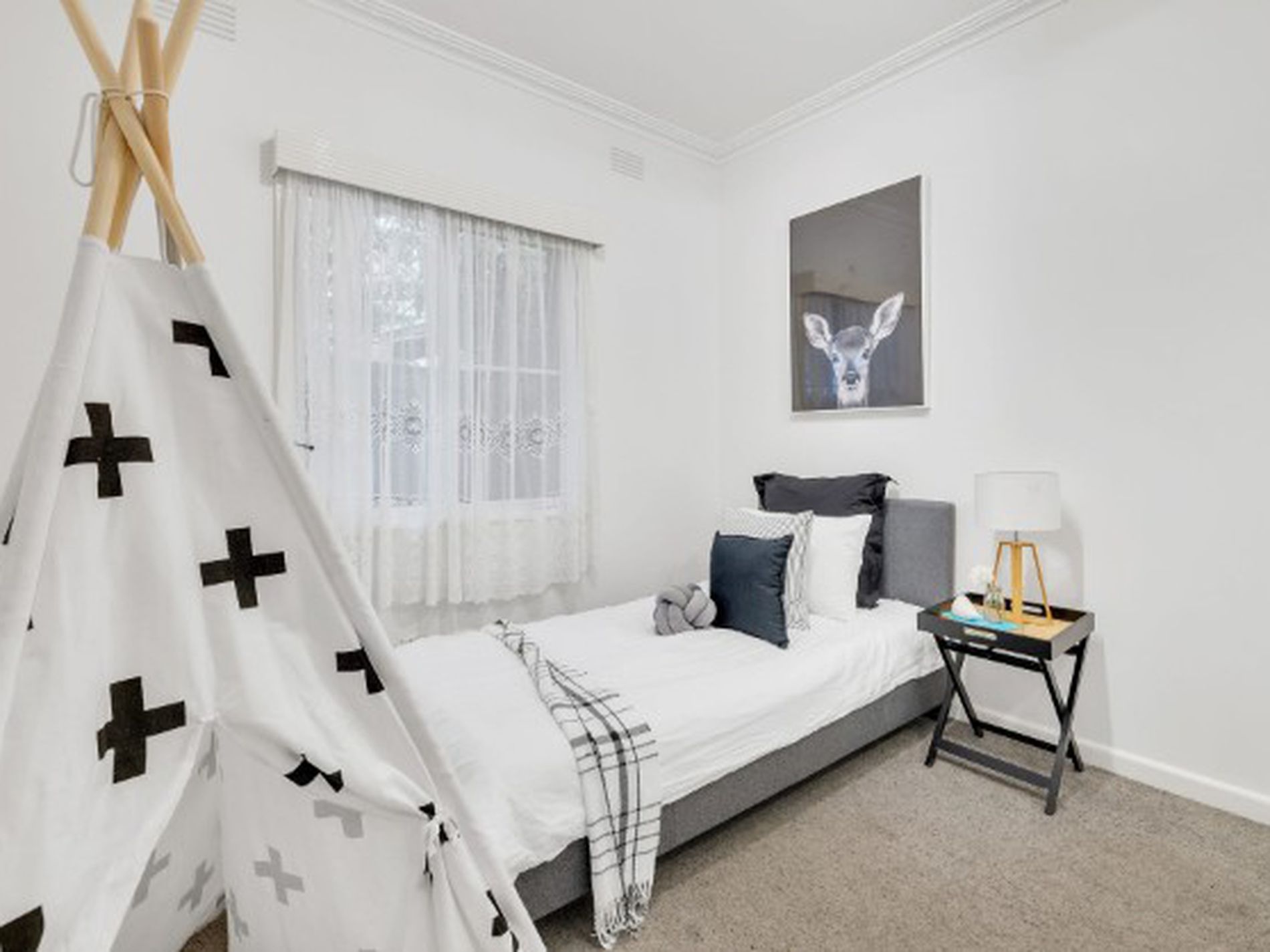 83 Market Road, Werribee