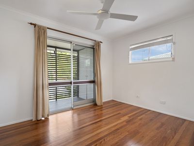 16 William Street, Rochedale South