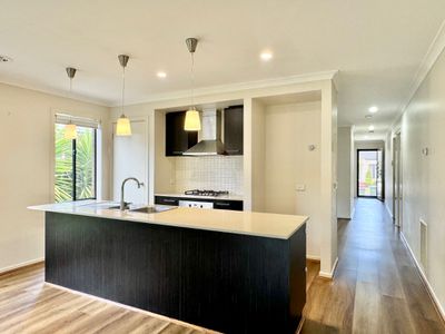 23 Lancewood Road, Manor Lakes