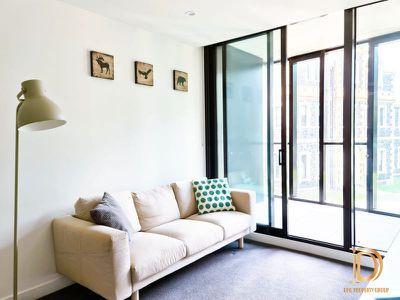 122 / 555 Saint Kilda Road, Melbourne