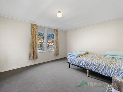 4 Fairway Avenue, Mount Beauty