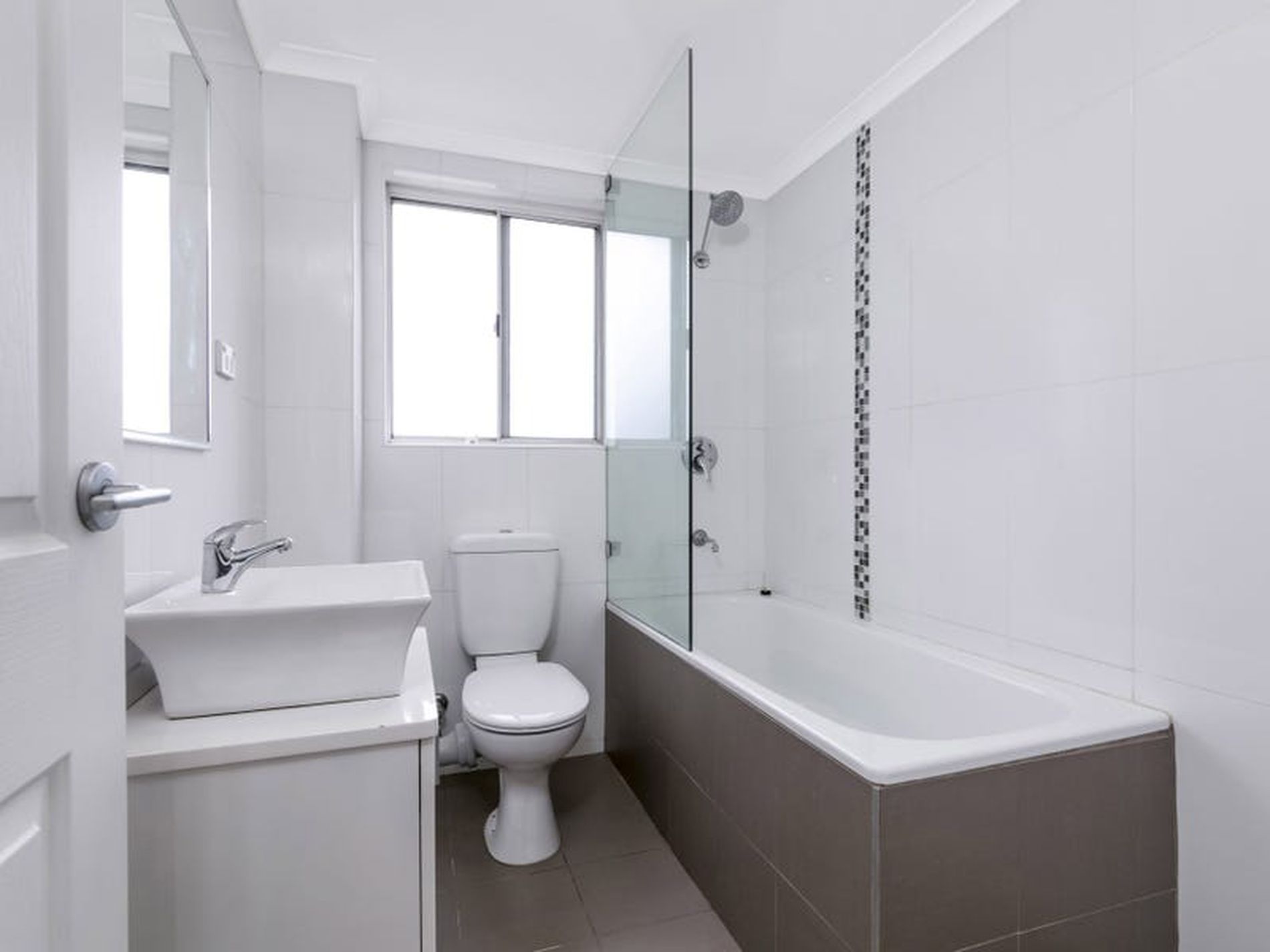 2 / 52 Wentworth Avenue, Mascot