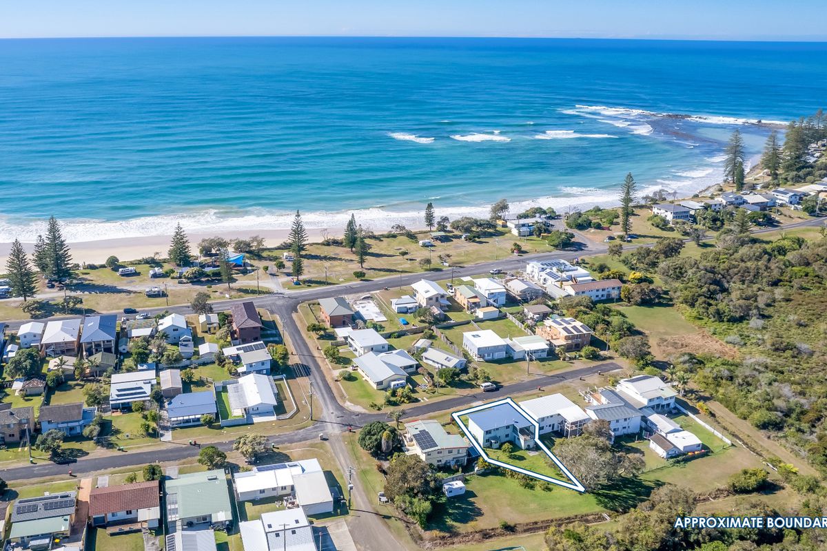 28 Honeysuckle Street, Brooms Head