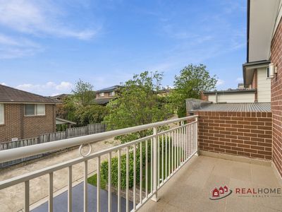1 James Green Close, Kellyville