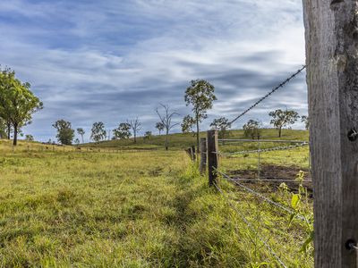 822 Rosehill Road, Takilberan