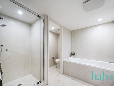 10 / 132 Terrace Road, Perth