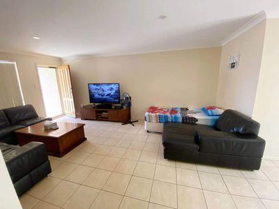 9 / 11 PYRANEES STREET, Calamvale