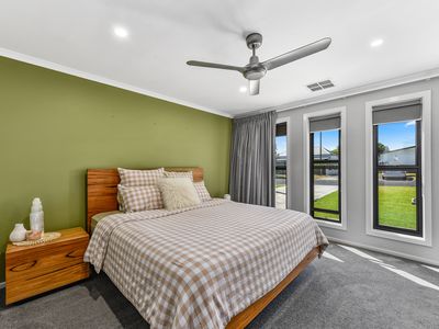 4A TENTH STREET, Millicent